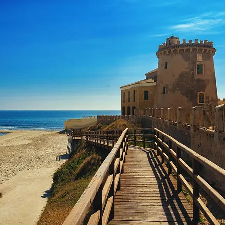 Valentino * Dehesa de Campoamor (Orihuela Costa)